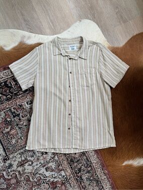 Distortion Short-Sleeve Stripe Button-Down Shirt in Beige